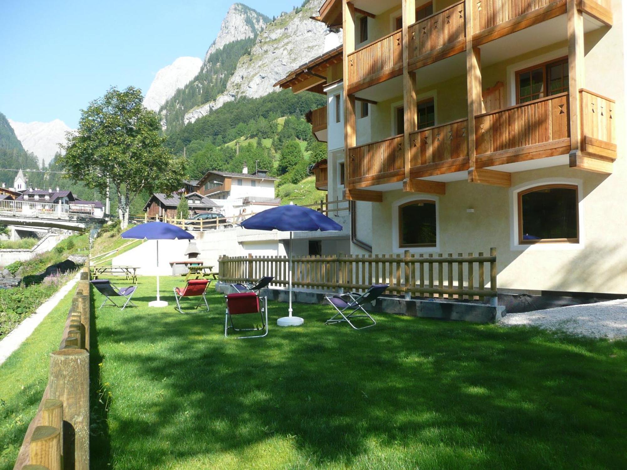 Apartments Sol E Nef Rocca Pietore Bagian luar foto