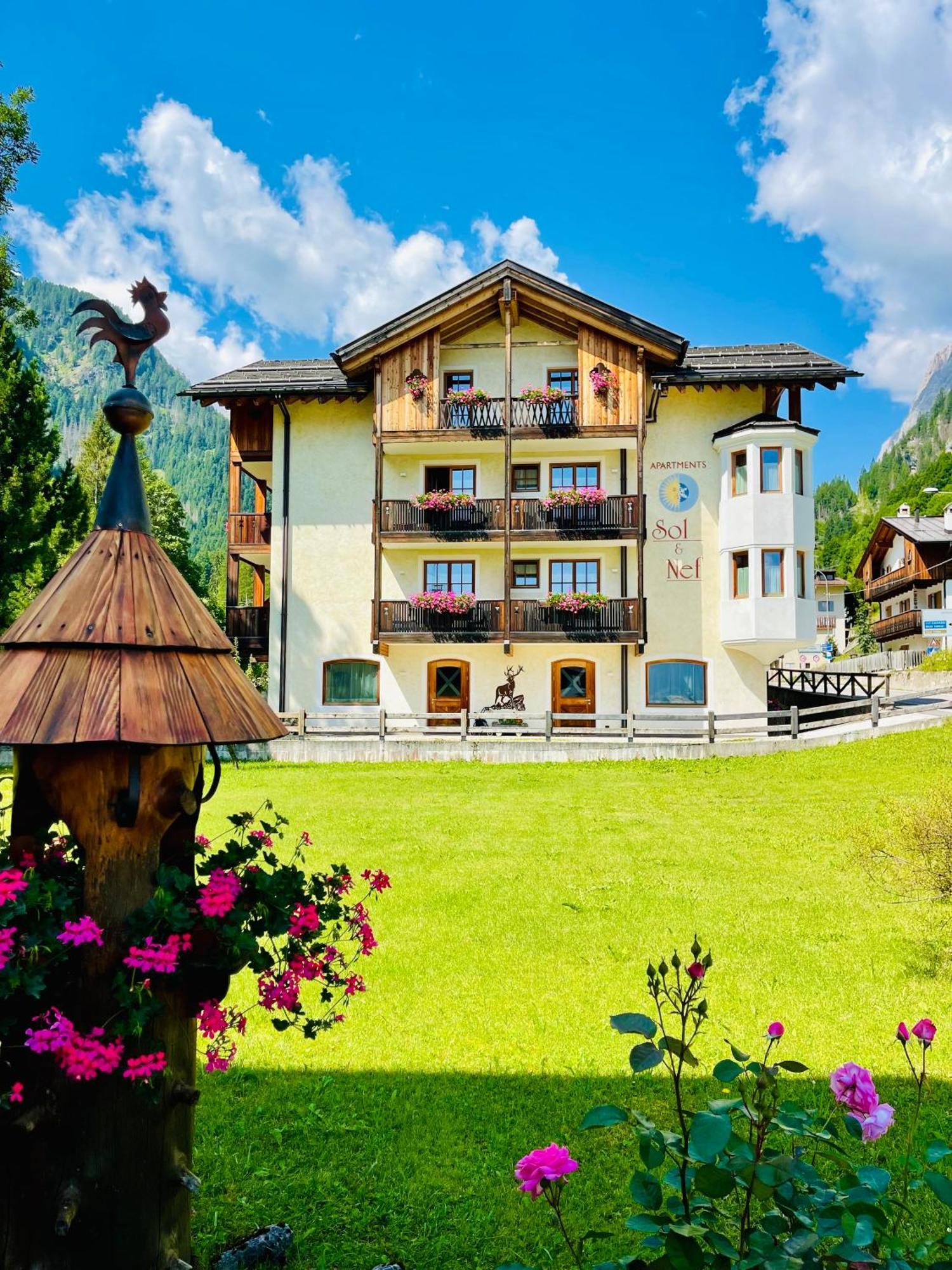 Apartments Sol E Nef Rocca Pietore Bagian luar foto